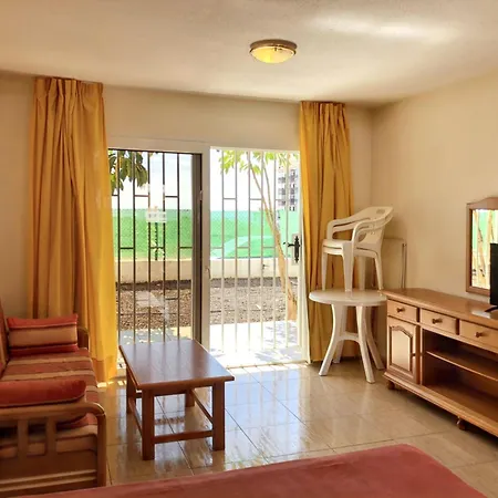 Charming In Costa Del Silencio, 45 M², Near Pool Costa Del Silencio