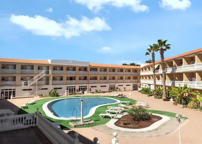 Charming In Costa Del Silencio, 45 M², Near Pool *